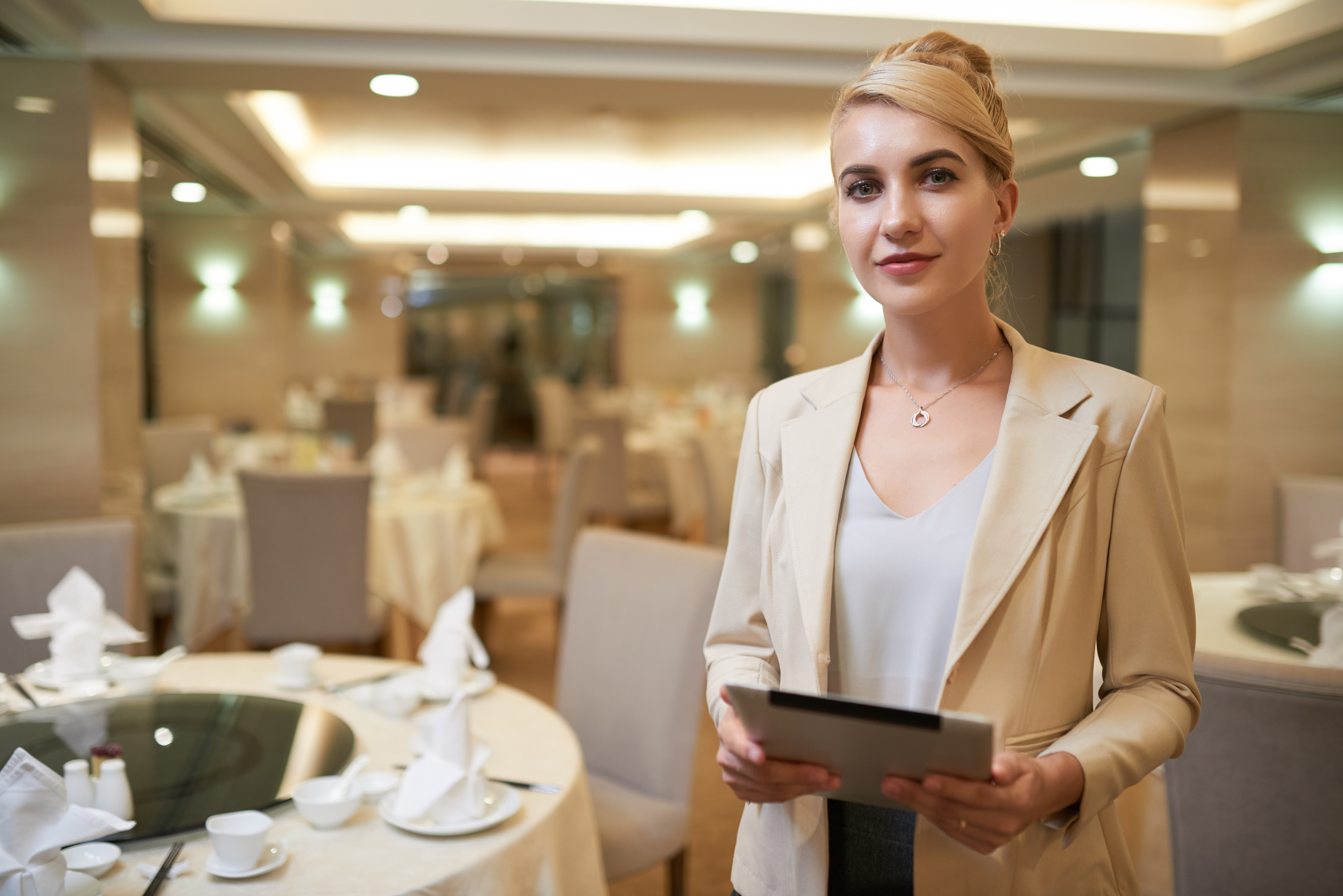 hospitality industry trends 2025